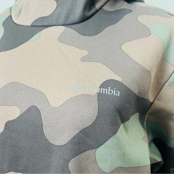 Columbia Camouflage Hoodie Sweater - Picture 7 of 8